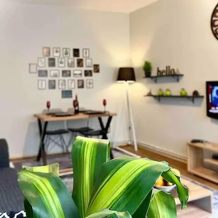 Cihangir House Апарт-отель Стамбул