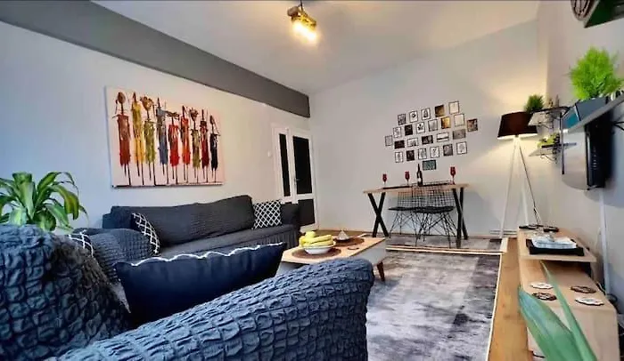 Cihangir House Apartahotel 4*